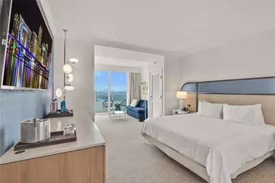 4401 Collins Ave #1508, Miami Beach, FL 33140 - Photo 9