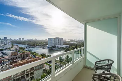 4401 Collins Ave #1508, Miami Beach, FL 33140 - Photo 1