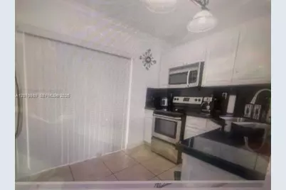 2485  West 76  St #207, Hialeah Gardens, FL 33016 - Photo 7