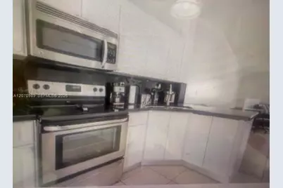2485  West 76  St #207, Hialeah Gardens, FL 33016 - Photo 5