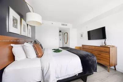 2889 McFarlane Rd #1112, Miami, FL 33133 - Photo 17
