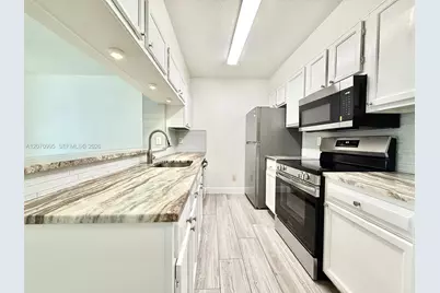 277 Cypress Point Dr #277, Palm Beach Gardens, FL 33418 - Photo 3