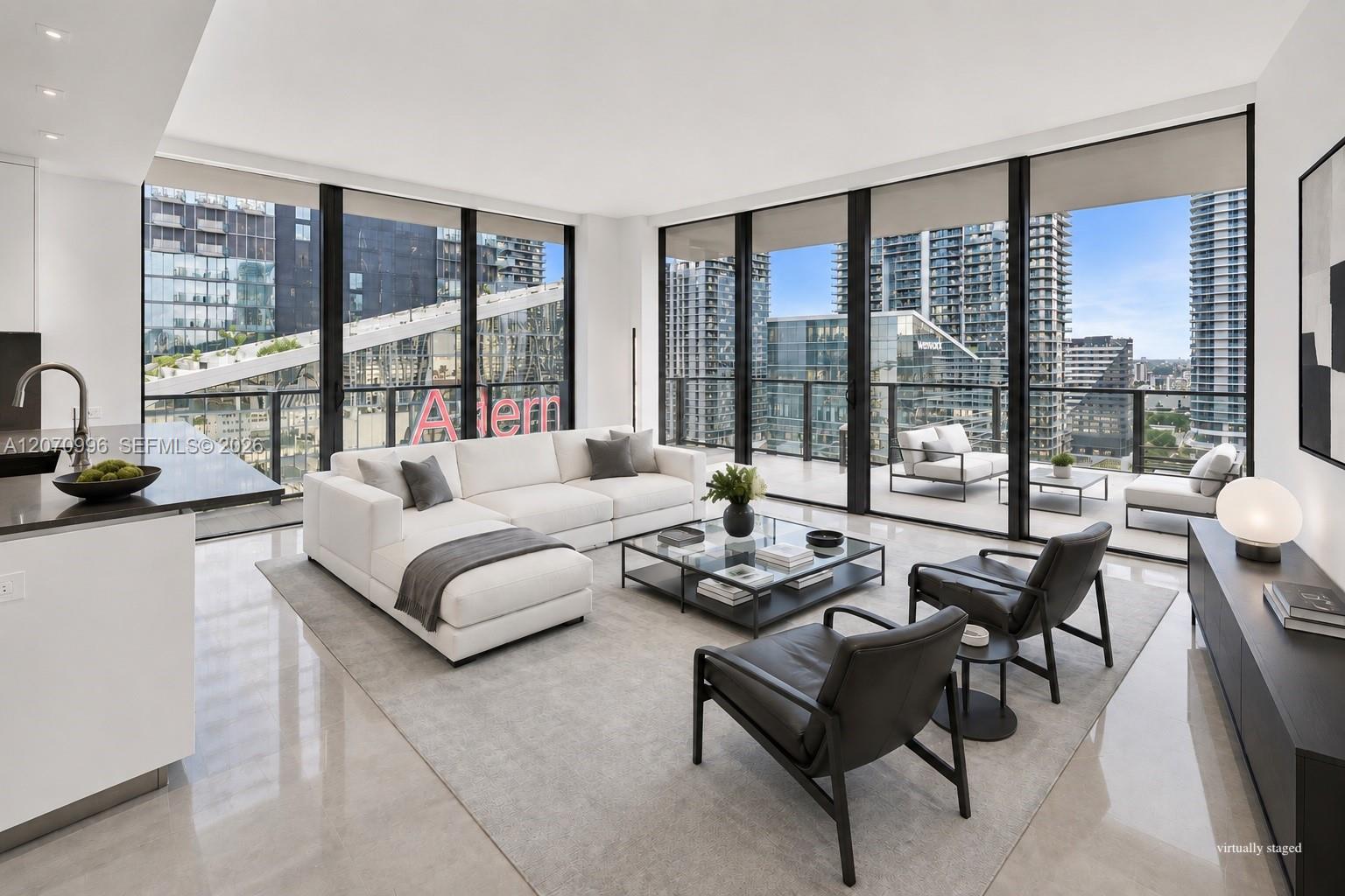 68 SE 6th St #1702 - 68 SE 6th St #1702, Miami, FL 33131 Luxury Property | Jose Angel Pina
