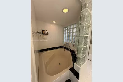 10880 SW 149th Pl, Miami, FL 33196 - Photo 23
