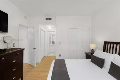 6142 NW 115th Pl #324, Doral, FL 33178 - Photo 25