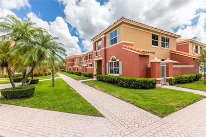 6142 NW 115th Pl #324, Doral, FL 33178 - Photo 5