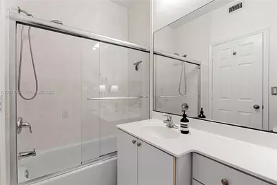 6142 NW 115th Pl #324, Doral, FL 33178 - Photo 27