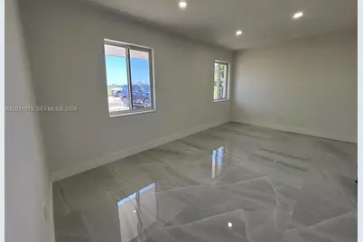 345 SW 18th Ave, Homestead, FL 33030 - Photo 3