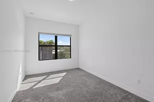 771 NW 84th Terrace, Plantation, FL 33324 - Photo 17