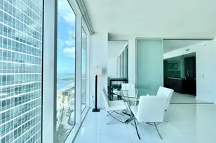1040 Biscayne Blvd, Miami, FL 33132 - Photo 7