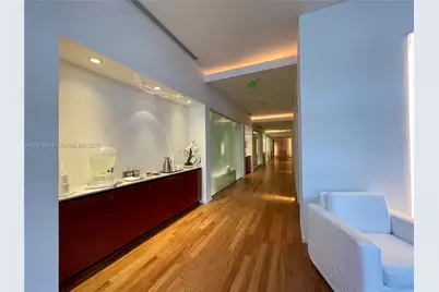 1040 Biscayne Blvd #3305, Miami, FL 33132 - Photo 31
