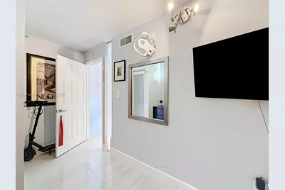 6900 Bay Dr #11G, Miami Beach, FL 33141 - Photo 19