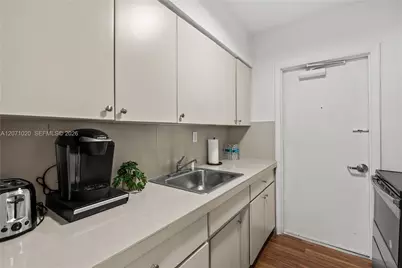 1685 Jefferson Ave #1, Miami Beach, FL 33139 - Photo 11