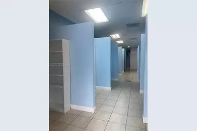 4224 W 16th Ave, Hialeah, FL 33012 - Photo 15