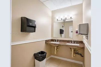 8500 Sunrise Lakes Blvd #201, Sunrise, FL 33322 - Photo 55