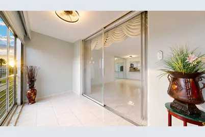 8500 Sunrise Lakes Blvd #201, Sunrise, FL 33322 - Photo 31