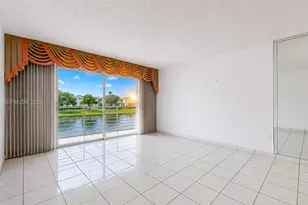 8500 Sunrise Lakes Blvd, Sunrise, FL 33322 - Photo 19