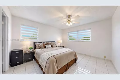 8500 Sunrise Lakes Blvd #201, Sunrise, FL 33322 - Photo 25