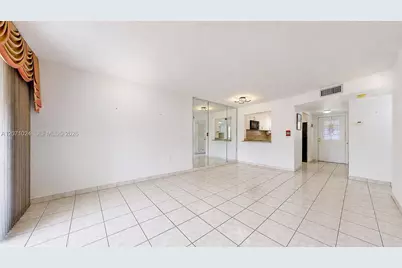 8500 Sunrise Lakes Blvd #201, Sunrise, FL 33322 - Photo 21
