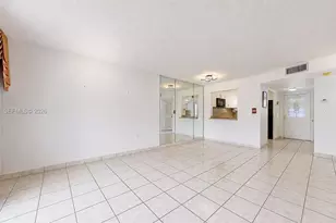 8500 Sunrise Lakes Blvd, Sunrise, FL 33322 - Photo 21