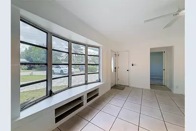1841 NW 33rd Ct, Oakland Park, FL 33309 - Photo 13