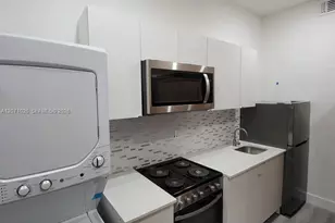 734 SW 4th St, Miami, FL 33130 - Photo 13