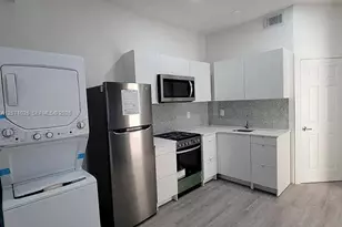 734 SW 4th St, Miami, FL 33130 - Photo 5