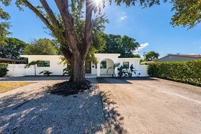 638 NE 141st St, North Miami, FL 33161 - Photo 19