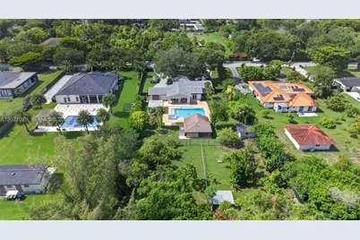 10890 SW 95th St, Miami, FL 33176 - Photo 71