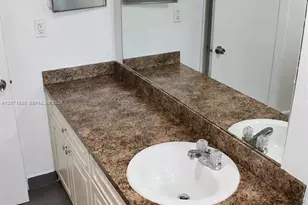 10900 SW 196th St, Cutler Bay, FL 33157 - Photo 19