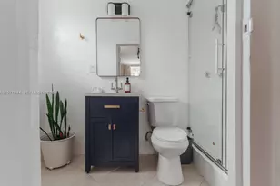 1153 NE 158th St, North Miami Beach, FL 33162 - Photo 11