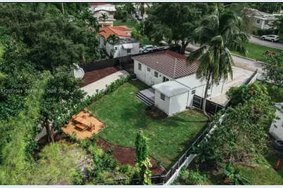1153 NE 158th St, North Miami Beach, FL 33162 - Photo 3