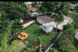 1153 NE 158th St, North Miami Beach, FL 33162 - Photo 3