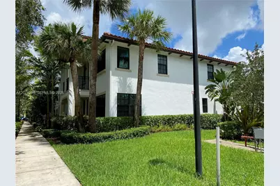 11362 SW 15th St, Pembroke Pines, FL 33025 - Photo 3