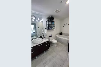 244 Biscayne Blvd #1707, Miami, FL 33132 - Photo 11