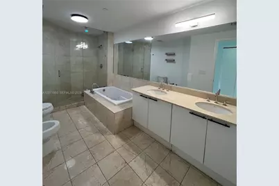 3131 NE 188th St  #1-801, Aventura, FL 33180 - Photo 13