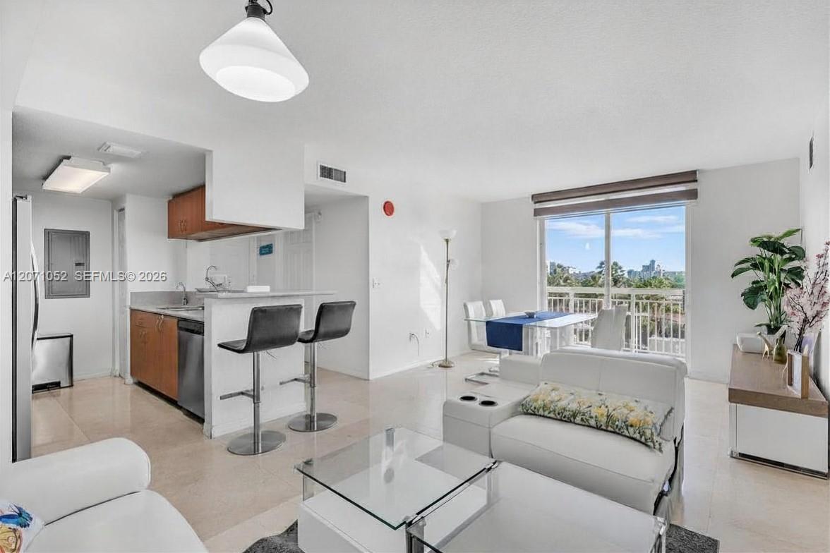 816 NW 11th St #607 - 816 NW 11th St #607, Miami, FL 33136 Luxury Property | Jose Angel Pina
