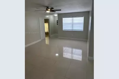 7637 Ramona St, Miramar, FL 33023 - Photo 5