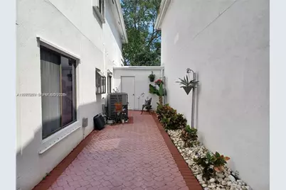 21722 Cromwell Cir, Boca Raton, FL 33486 - Photo 25