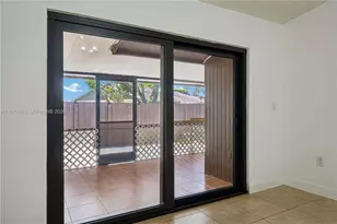5302 SW 138th Pl, Miami, FL 33175 - Photo 9