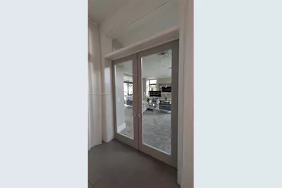 8001 NW 41st St #F-204, Doral, FL 33166 - Photo 13