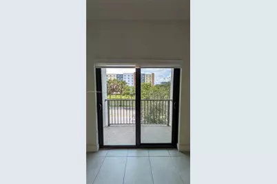 8001 NW 41st St #F-204, Doral, FL 33166 - Photo 43