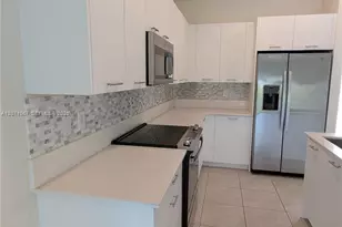 8001 NW 41st St, Doral, FL 33166 - Photo 47