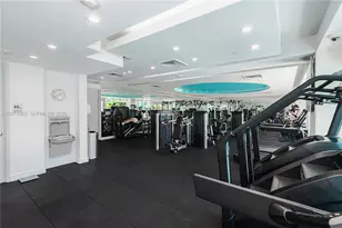 55 SE 6th St, Miami, FL 33131 - Photo 21