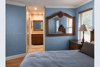 7548 NW 3rd Ct, Plantation, FL 33317 - Photo 9