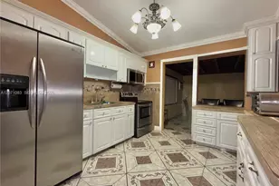 12550 NW 1st Ave, North Miami, FL 33168 - Photo 23