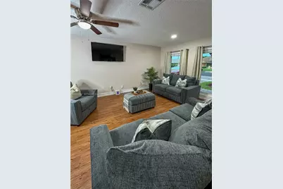 177 Dove Cir, Royal Palm Beach, FL 33411 - Photo 3