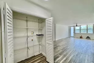 245 18th St, Miami Beach, FL 33139 - Photo 3