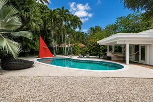 3596 Main Hwy, Miami, FL 33133 - Photo 7