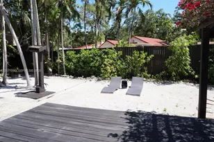 3596 Main Hwy, Miami, FL 33133 - Photo 15